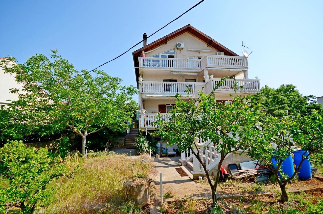 Apartment Branislava Rogoznica  Kültér fotó