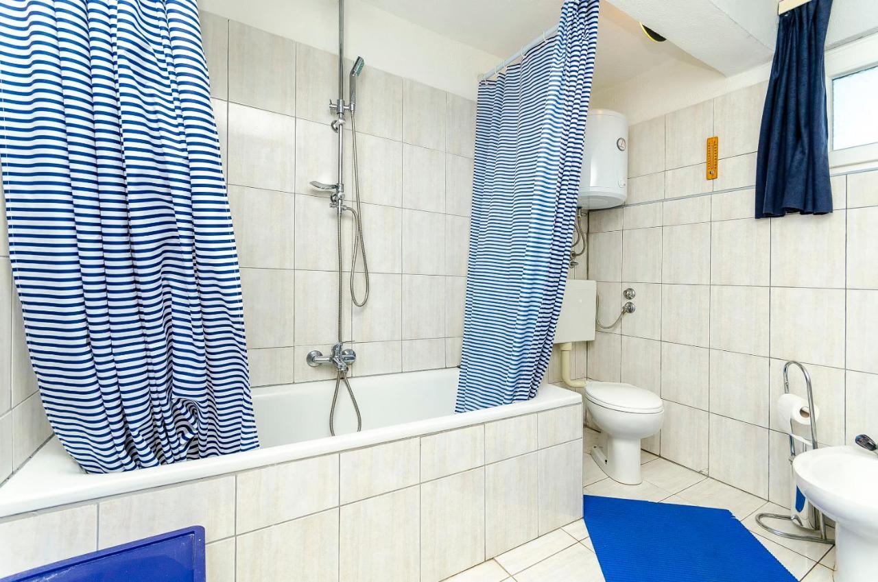 Apartment Branislava Rogoznica  Kültér fotó